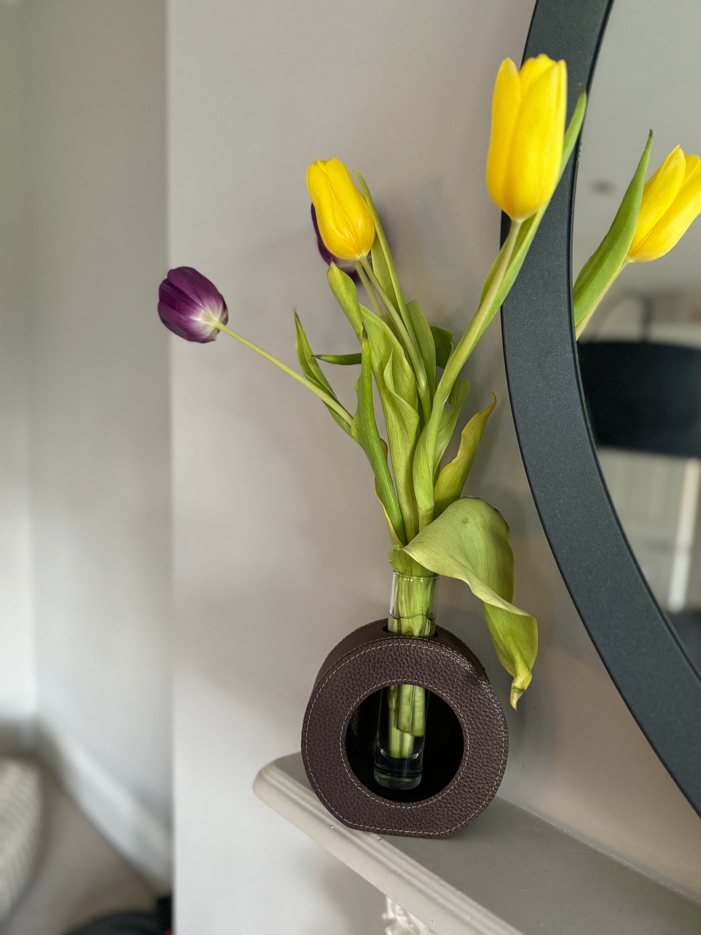 Leather Vase Holder